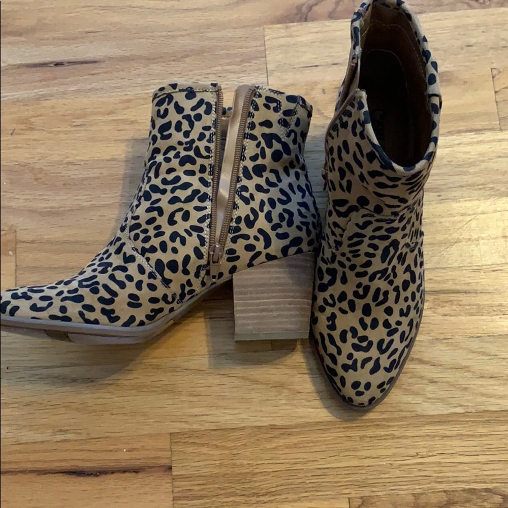 Leopard ankle boots
